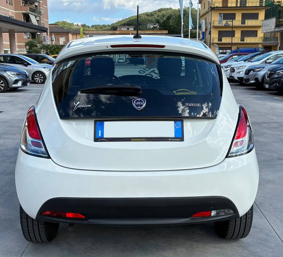 Lancia Ypsilon usata a Frosinone (5)