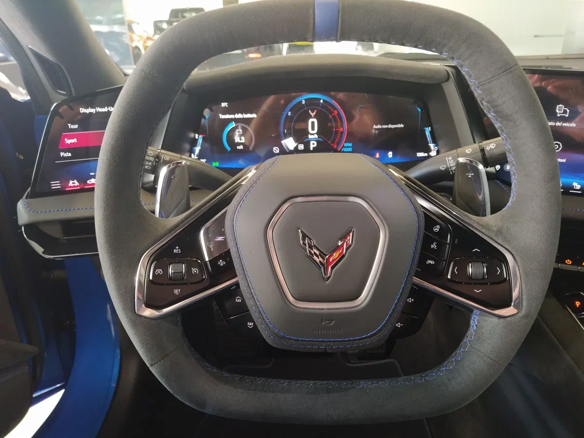 Corvette Corvette C8 Cabrio nuova a Monza e Brianza (11)