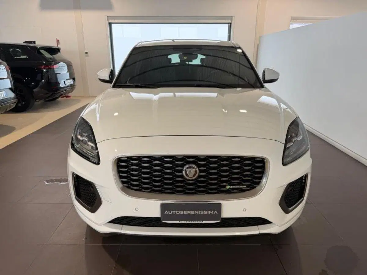 Jaguar E-Pace usata a Venezia (20)