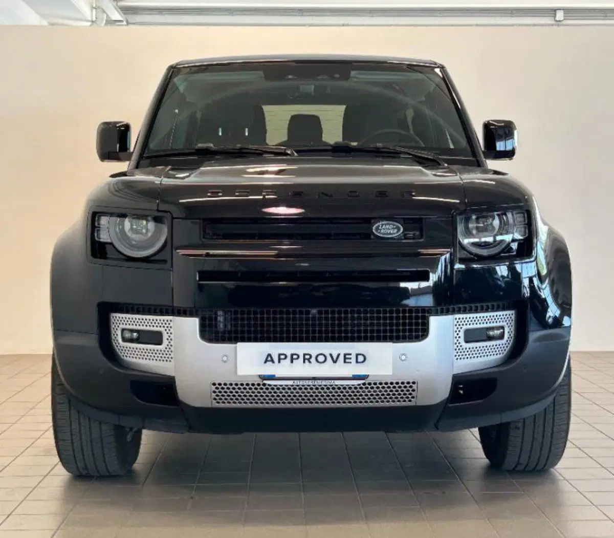 Land Rover Defender usata a Venezia (11)
