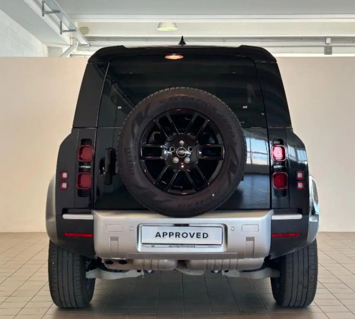 Land Rover Defender usata a Venezia (4)