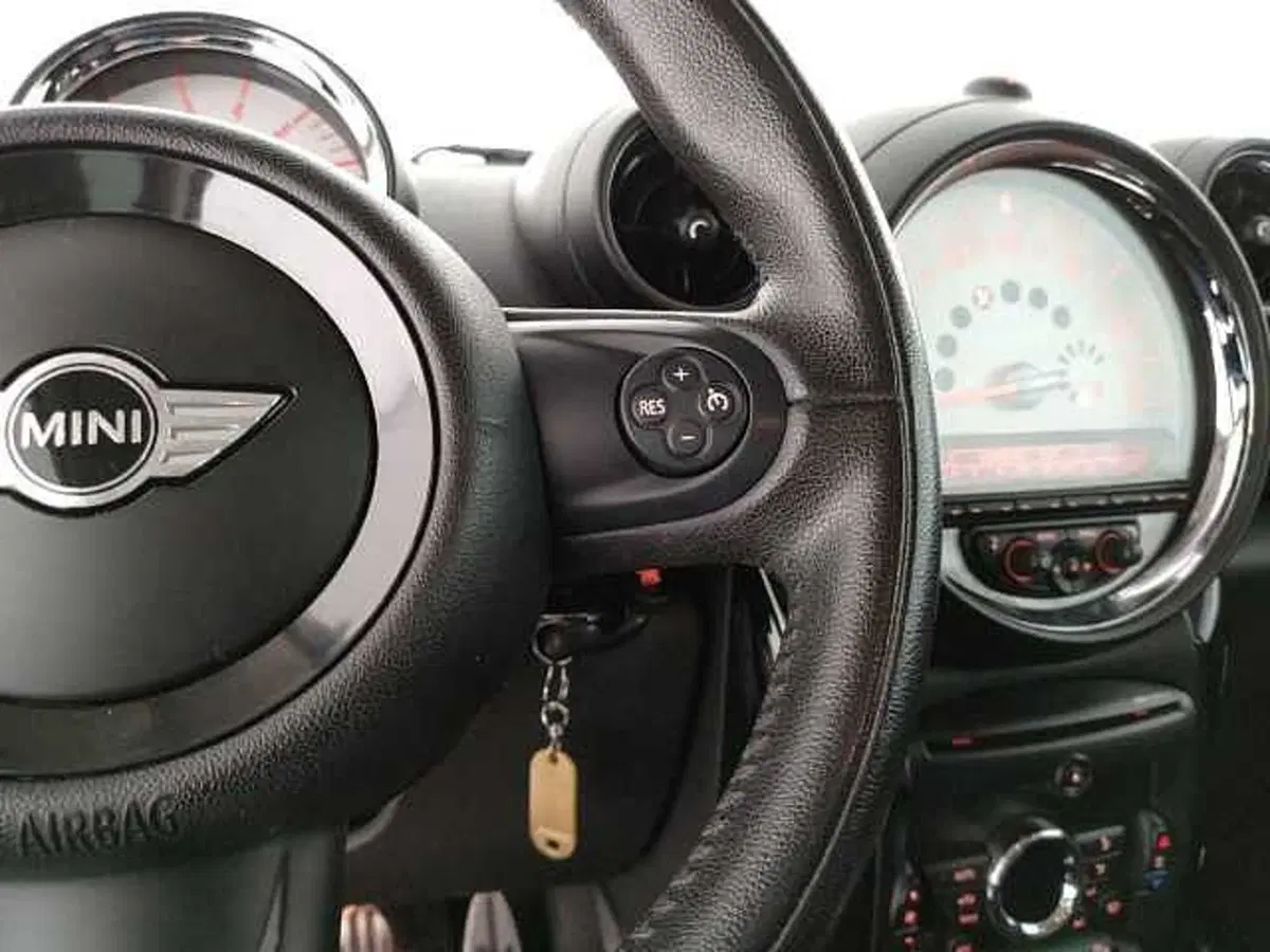 MINI Mini Paceman usata a Caserta (20)