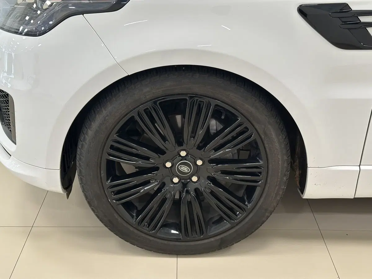 Land Rover Range Rover Sport usata a Lodi (9)