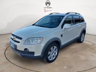 Chevrolet Captiva 2.0 VCDi LS del 2010 usata a Voghera
