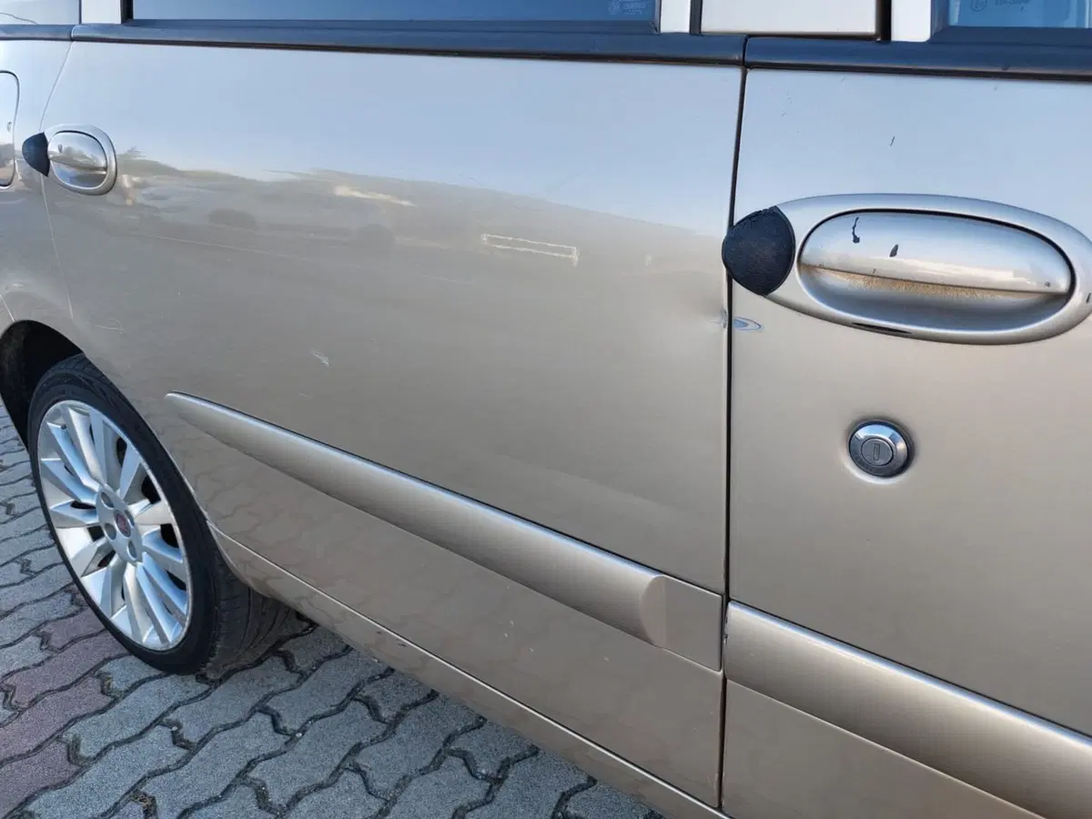 Fiat Multipla usata a Pavia (14)