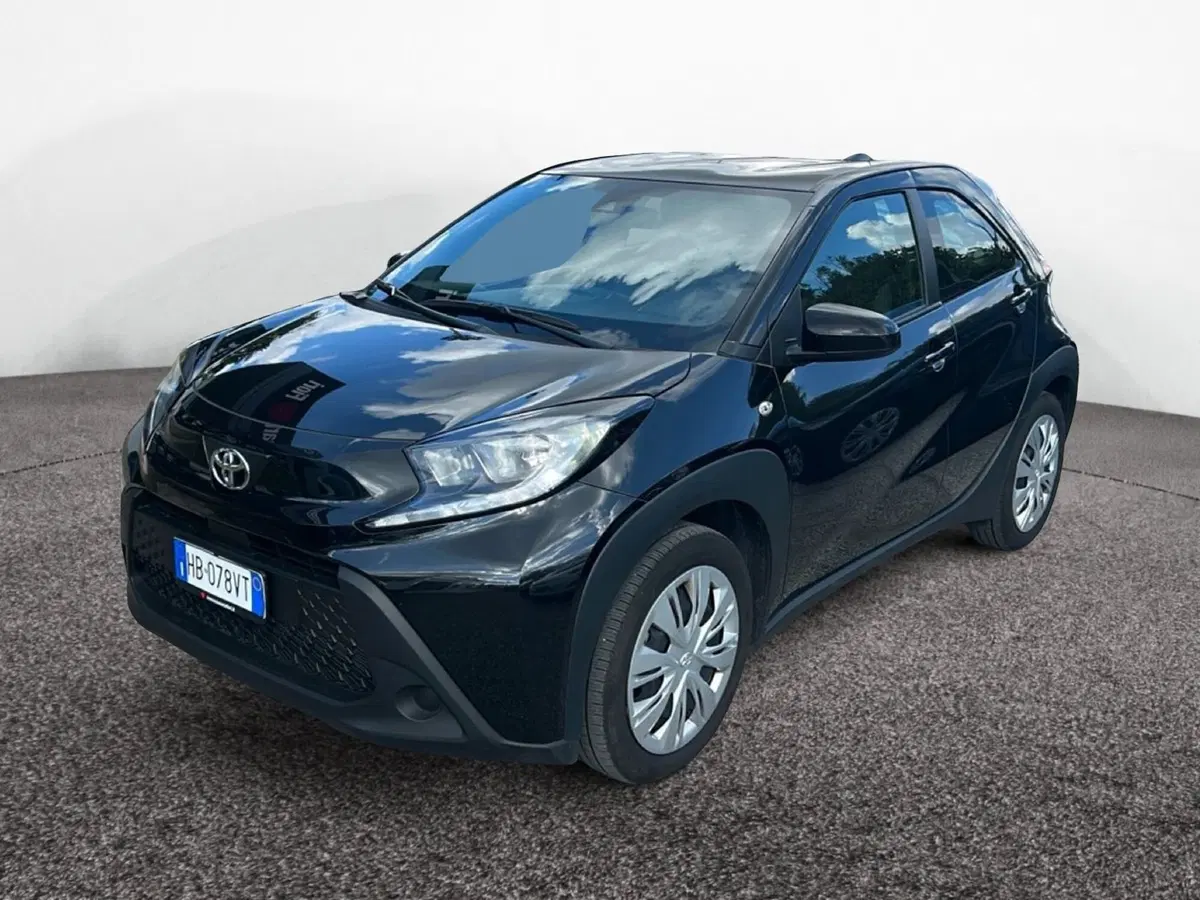 Toyota Aygo X usata a Latina