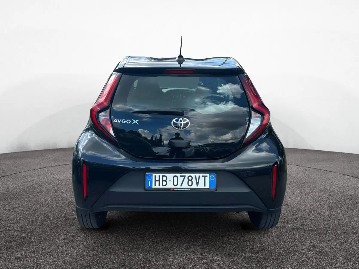 Toyota Aygo X usata a Latina (5)