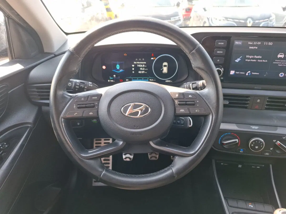 Hyundai Bayon usata a Latina (13)