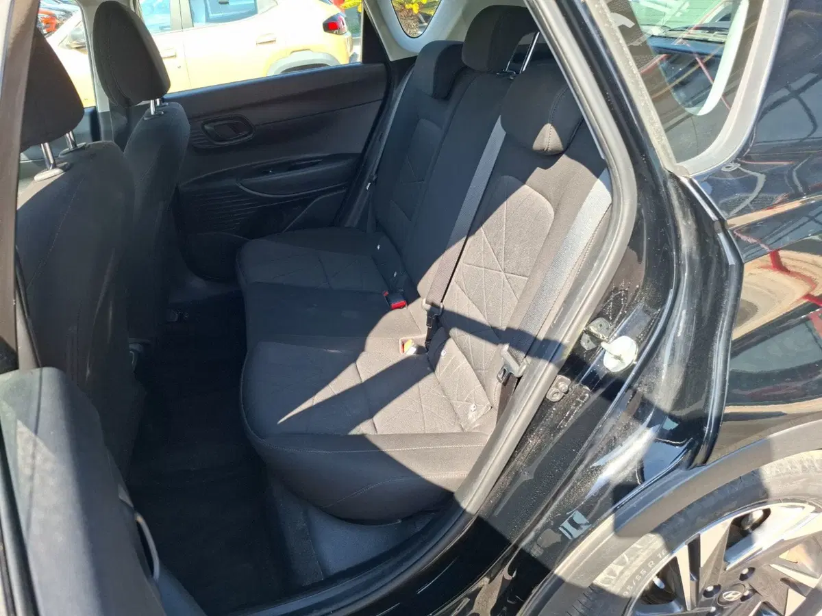 Hyundai Bayon usata a Latina (17)
