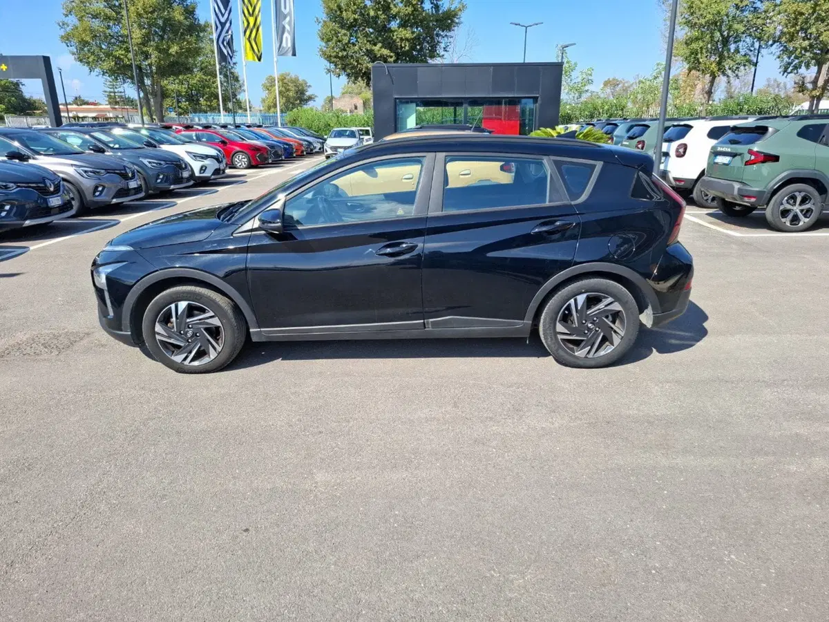 Hyundai Bayon usata a Latina (8)