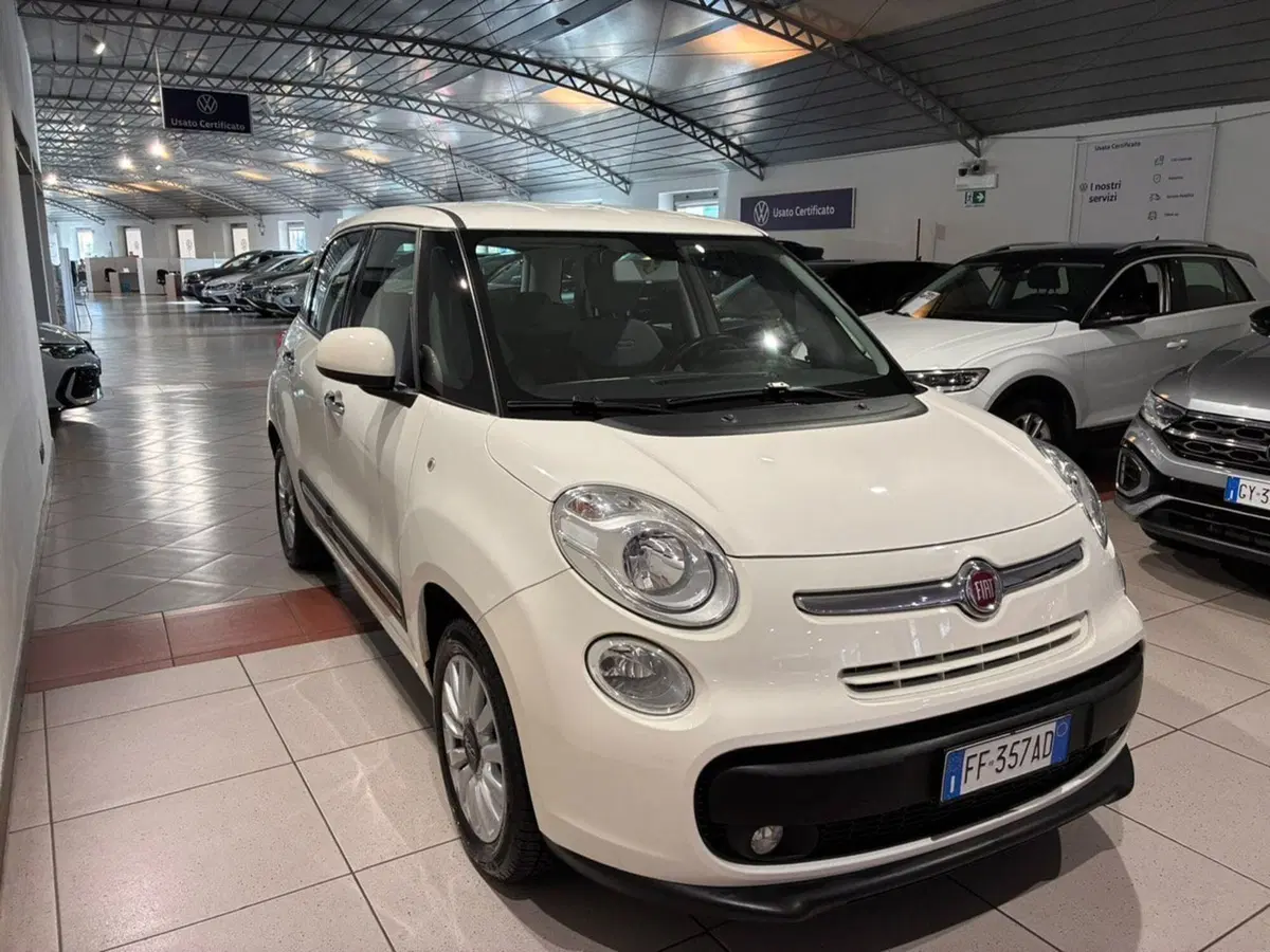 Fiat 500L usata a Genova (7)