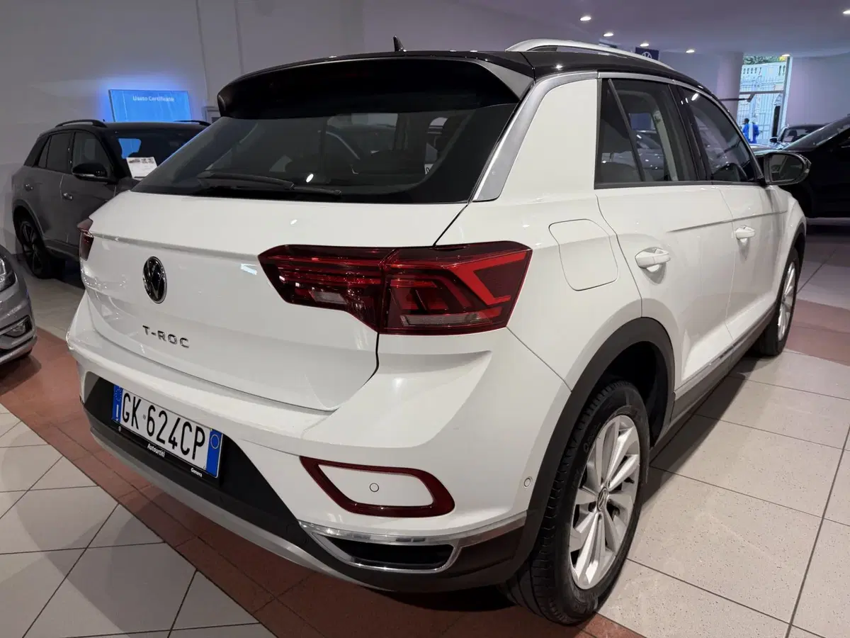 Volkswagen T-Roc usata a Genova (6)
