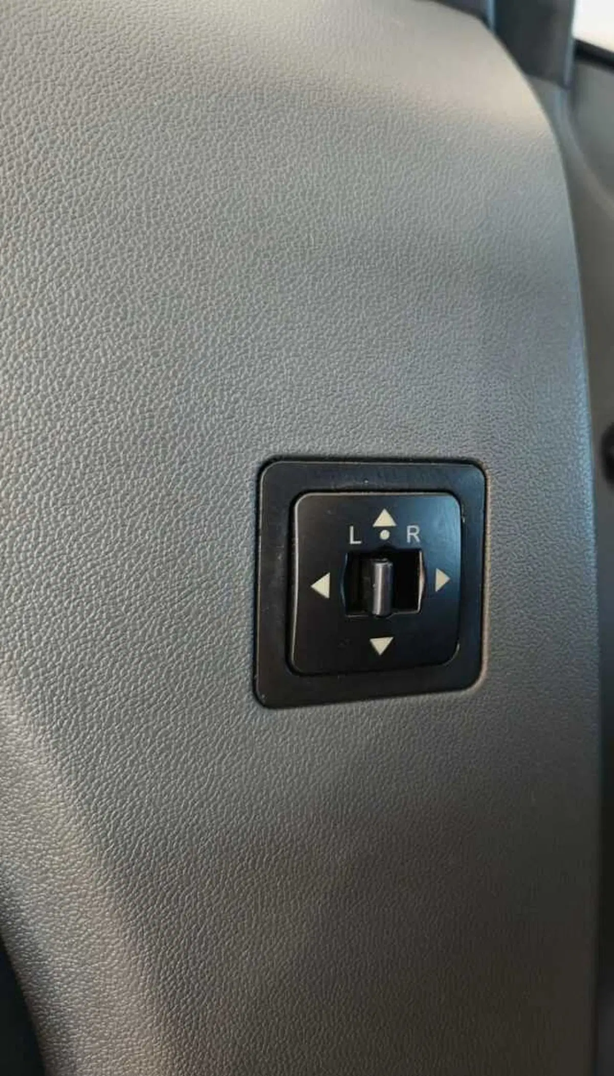 Xev XEV YoYo usata a Firenze (14)