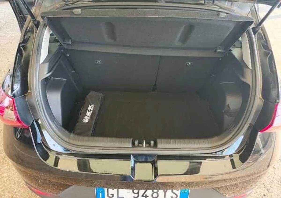 Hyundai i20 usata a Firenze (17)