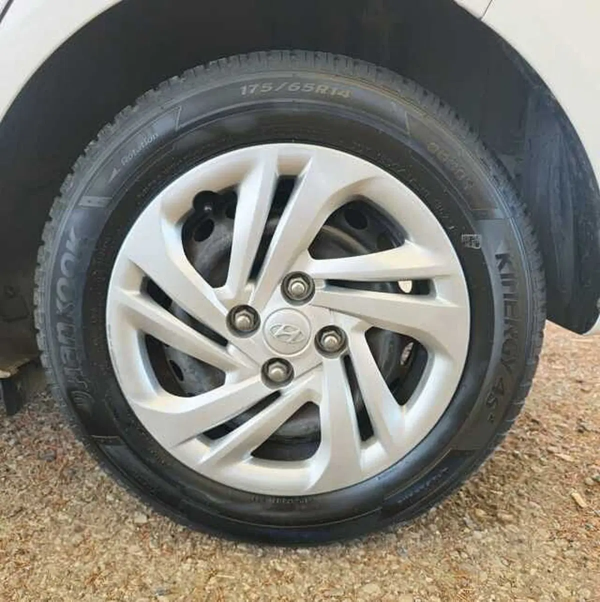 Hyundai i10 usata a Firenze (19)
