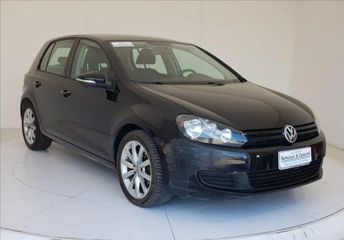 Volkswagen Golf usata a Lucca (8)