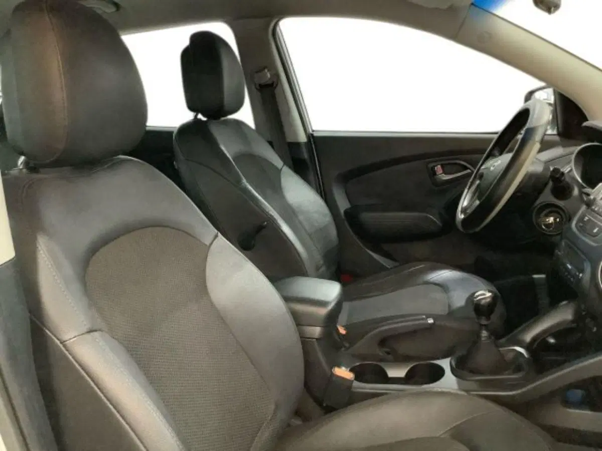 Hyundai ix35 usata a Catania (10)