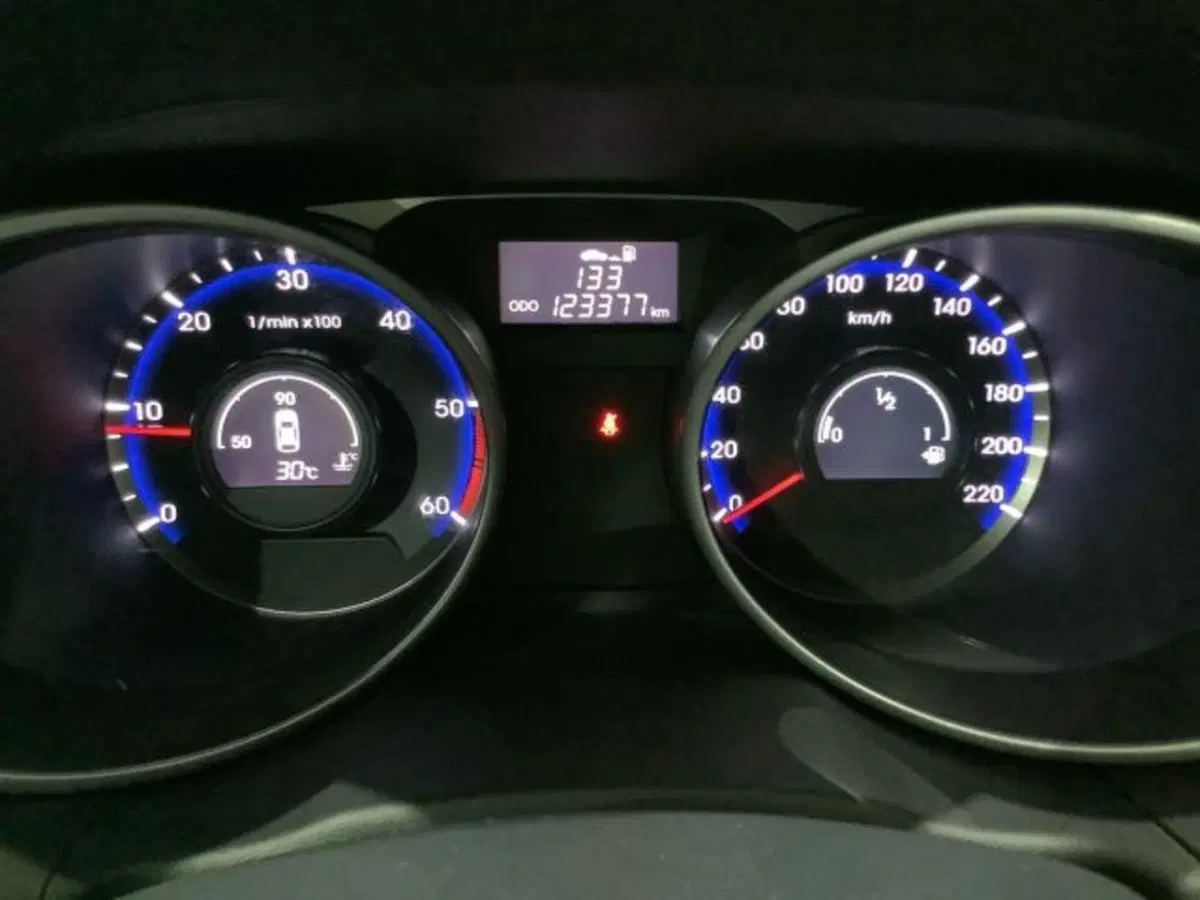Hyundai ix35 usata a Catania (15)