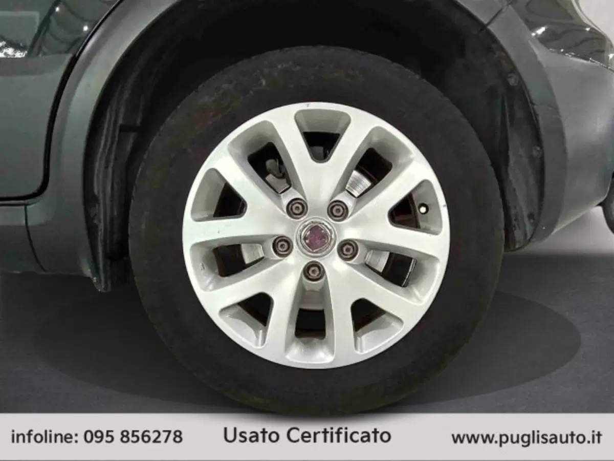Fiat Sedici usata a Catania (14)