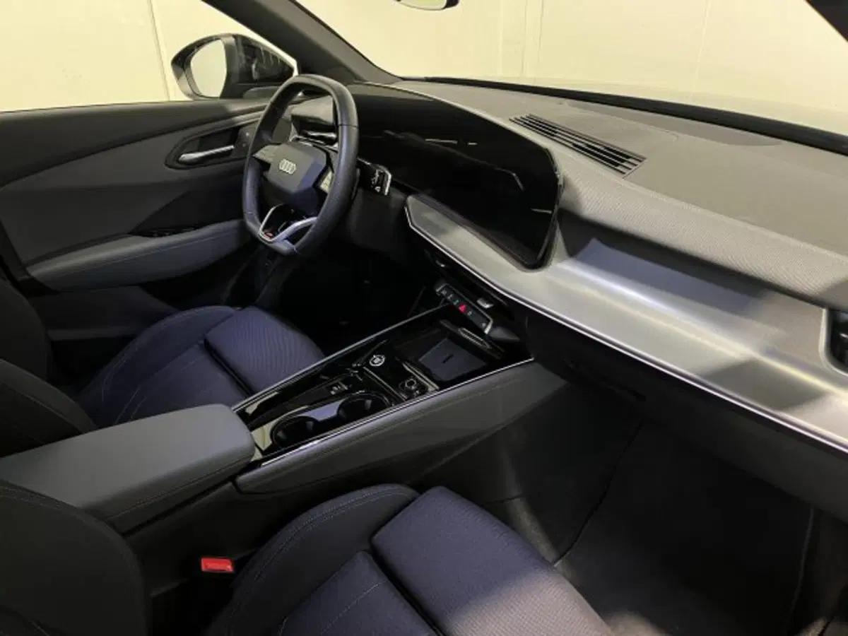 Audi Q3 Sportback usata a Treviso (3)