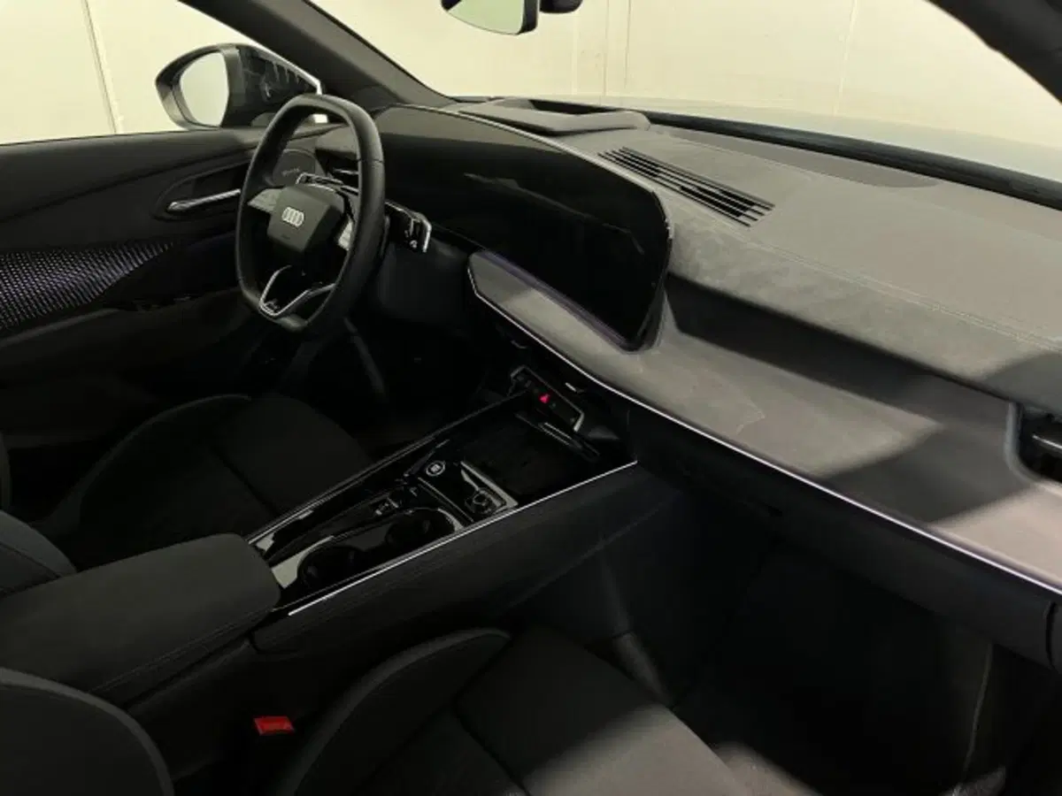 Audi Q3 Sportback usata a Treviso (3)