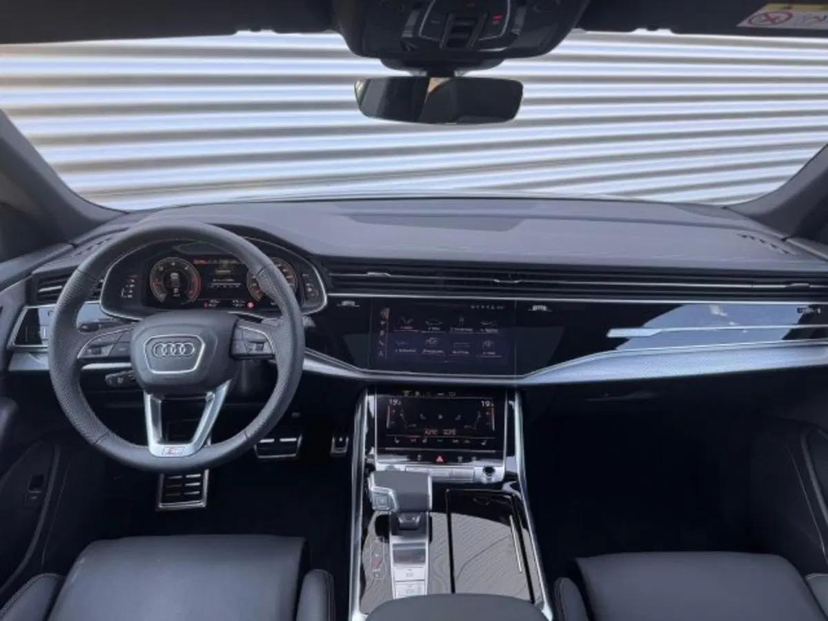 Audi Q8 nuova a Treviso (4)