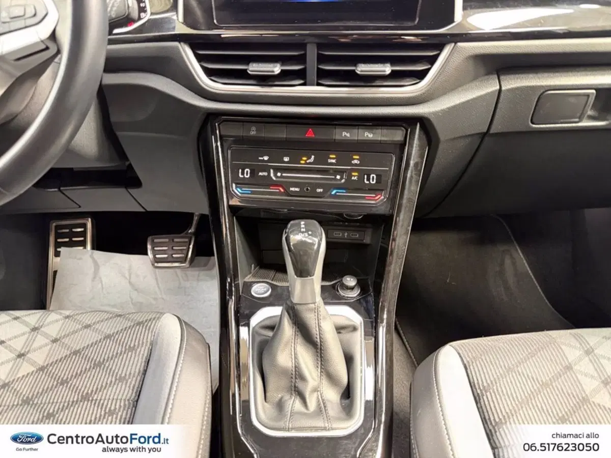 Volkswagen T-Roc usata a Roma (11)