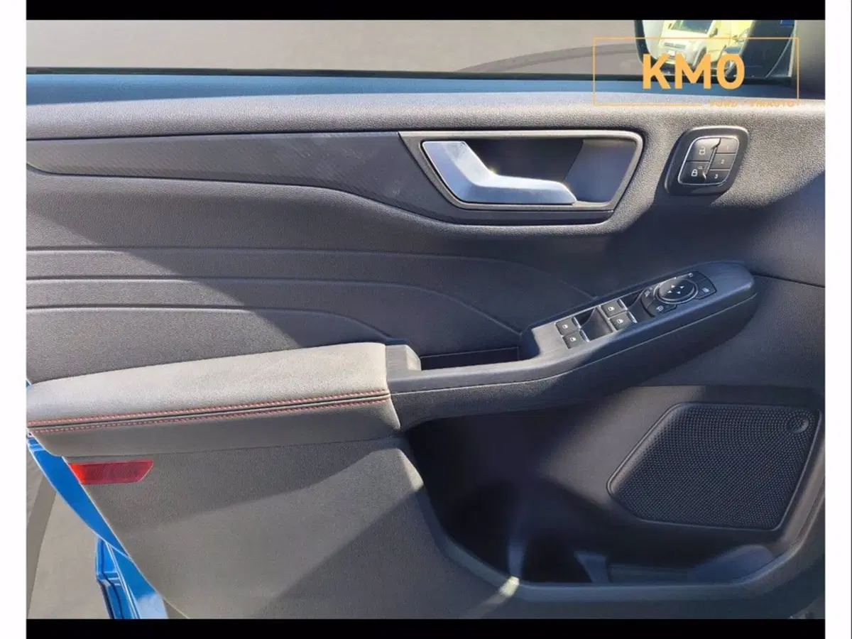 Ford Kuga nuova a Catania (10)