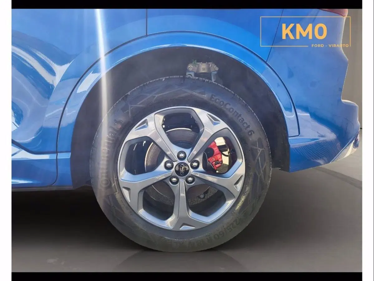 Ford Kuga nuova a Catania (18)