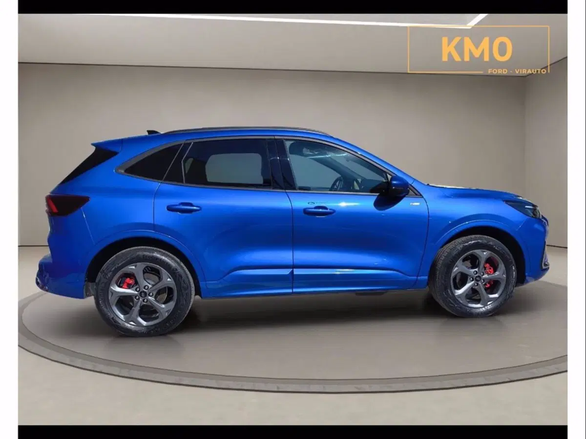 Ford Kuga nuova a Catania (7)