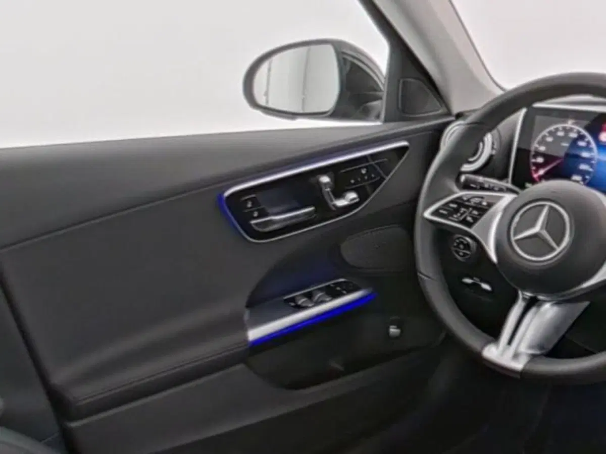 Mercedes-Benz Classe C Station Wagon usata a Milano (9)