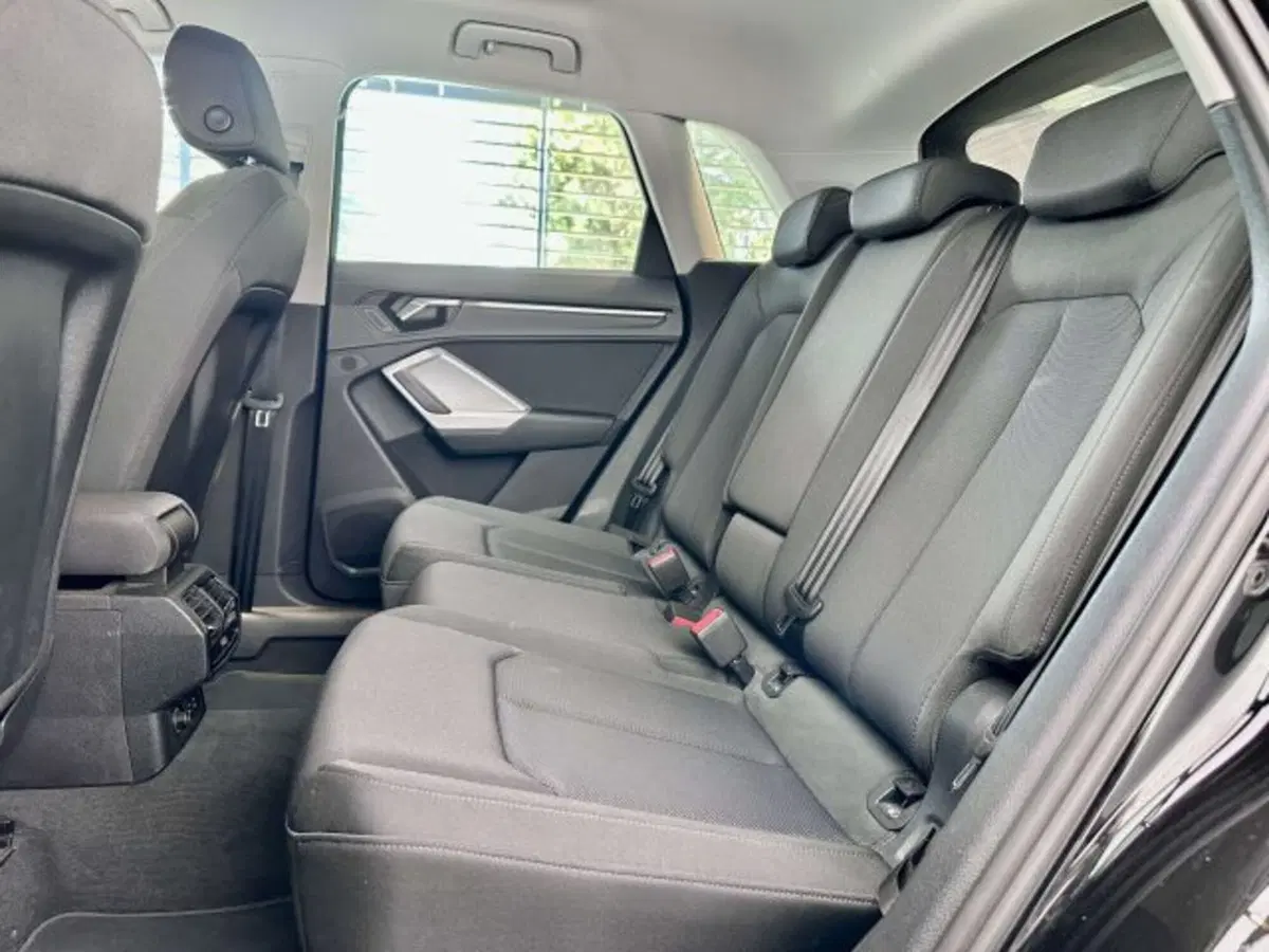 Audi Q3 Sportback usata a Torino (11)