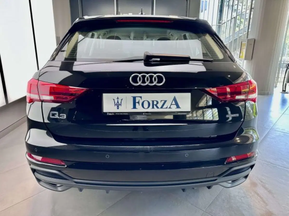Audi Q3 Sportback usata a Torino (7)