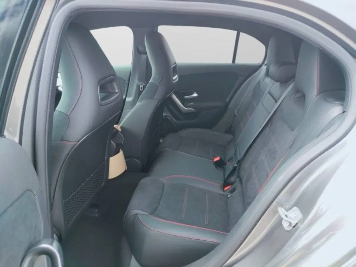 Mercedes-Benz Classe A nuova a Teramo (9)
