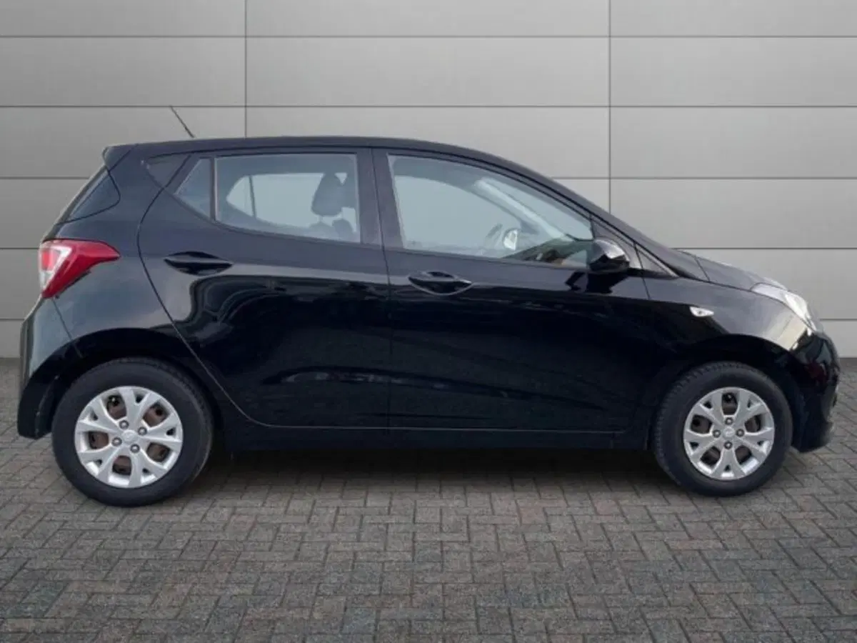 Hyundai i10 usata a Vercelli (3)