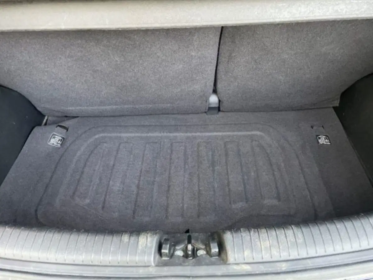 Hyundai i10 usata a Vercelli (5)