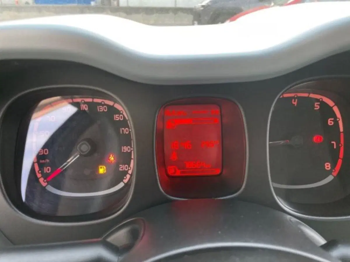 Fiat Panda Cross usata a Vercelli (8)