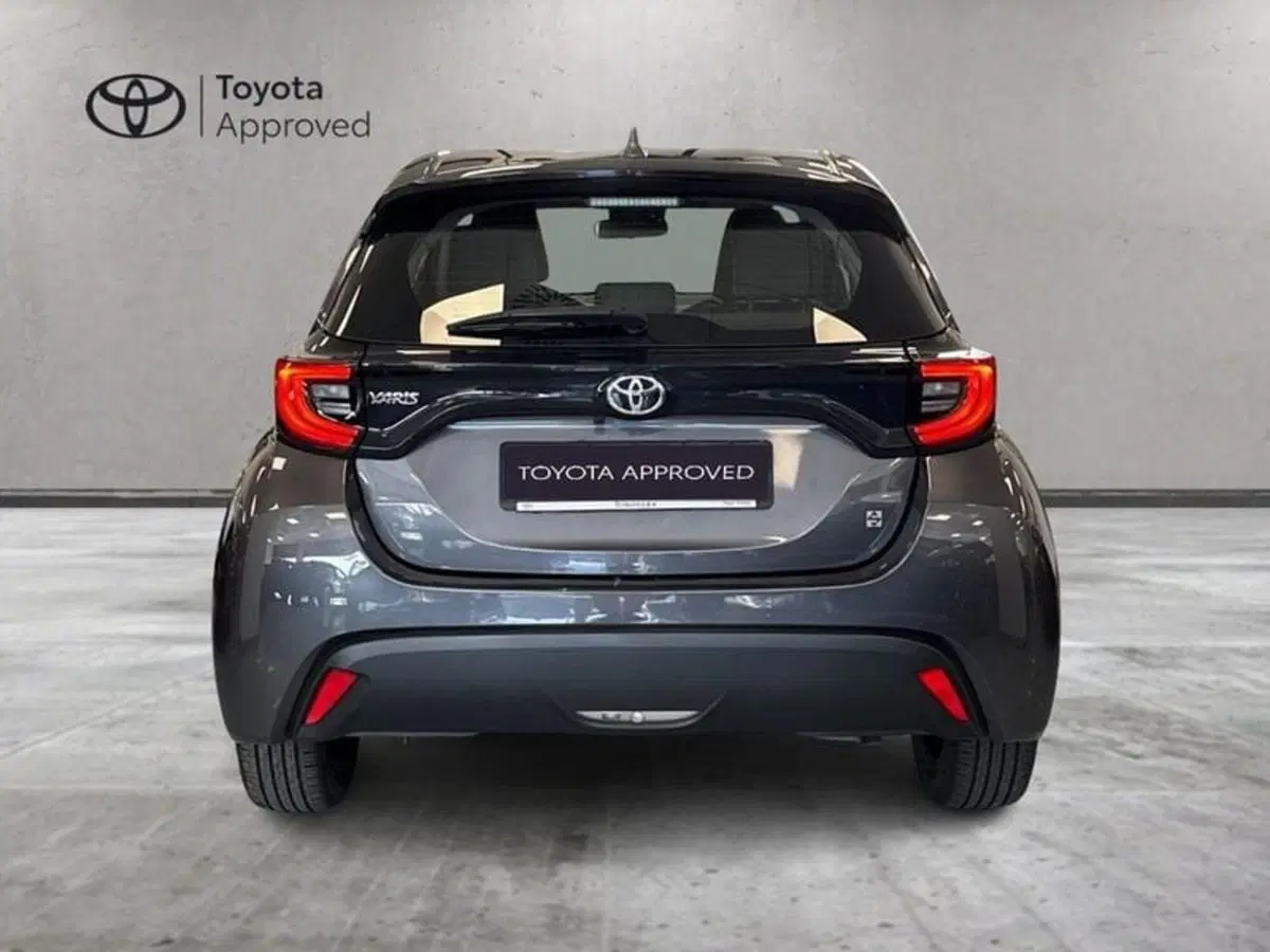 Toyota Yaris usata a Prato (7)