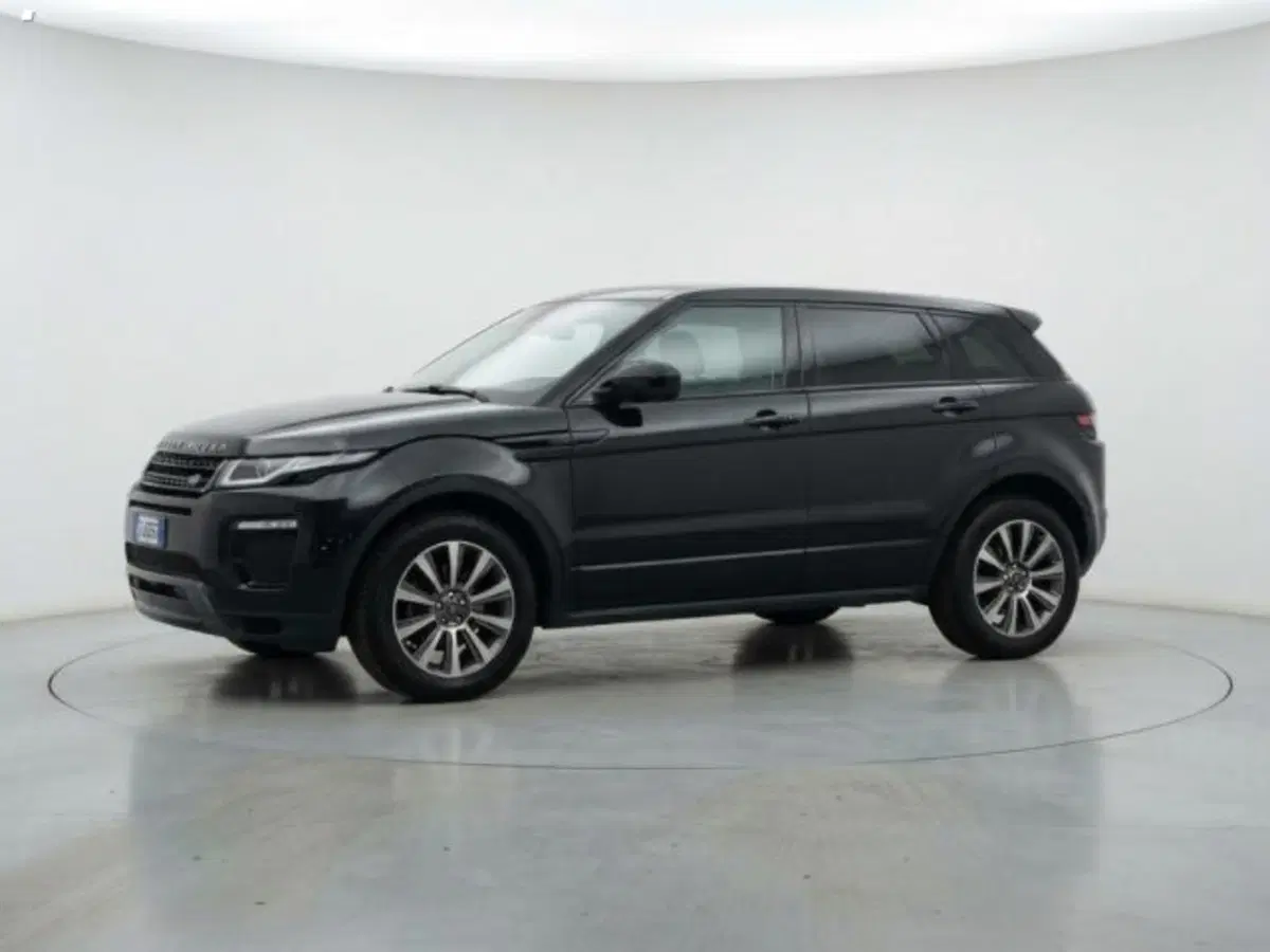 Land Rover Range Rover Evoque usata a Lucca (3)
