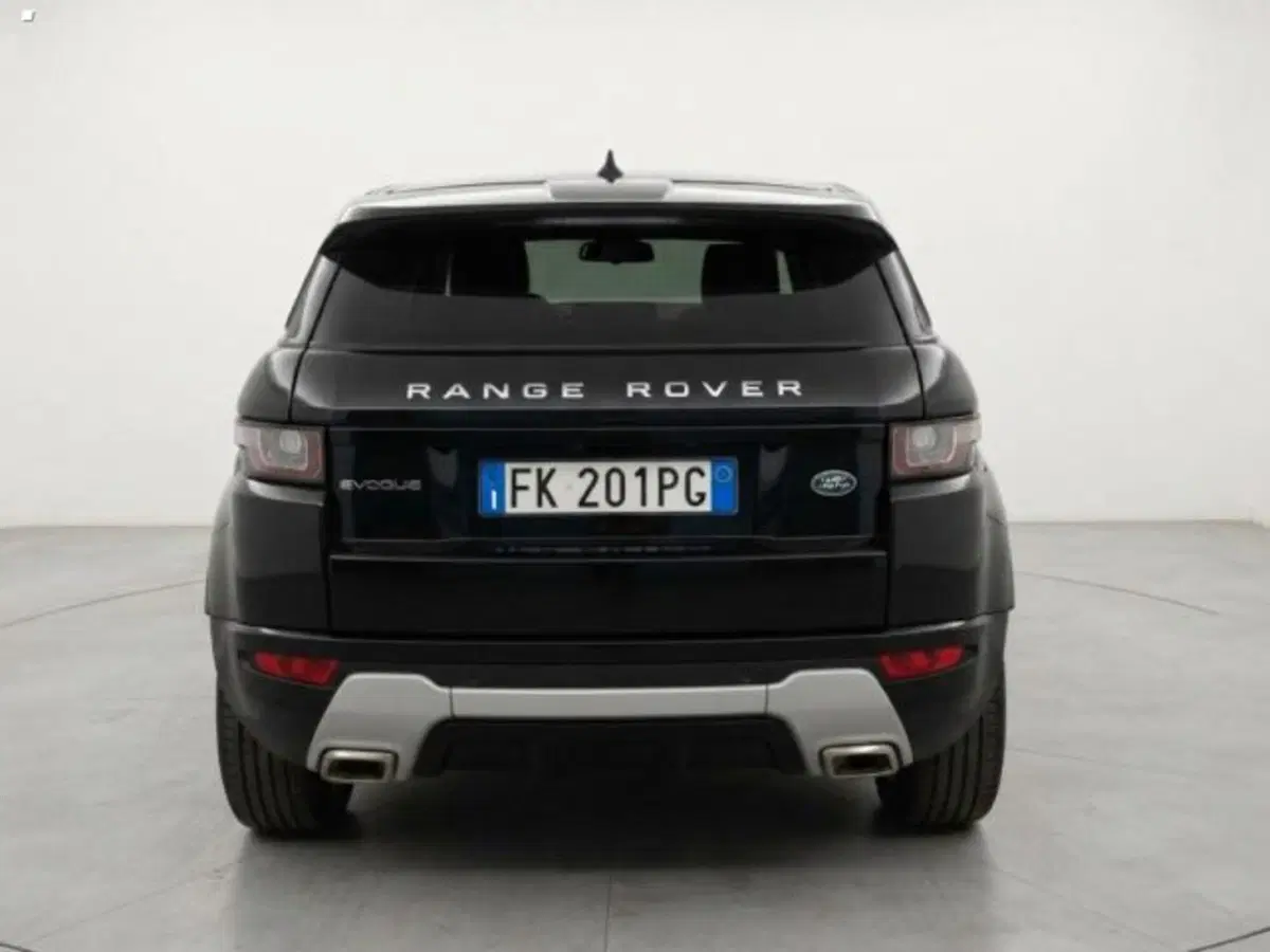 Land Rover Range Rover Evoque usata a Lucca (7)