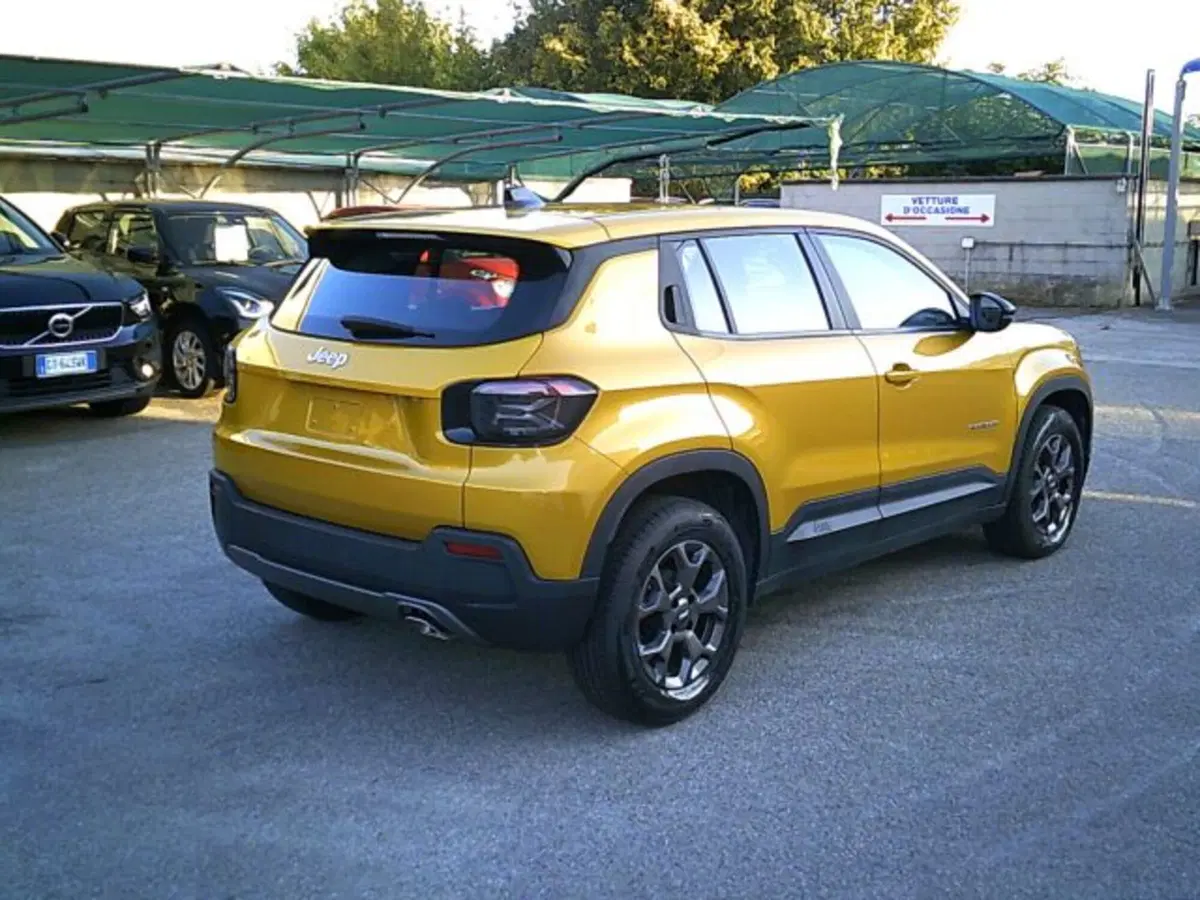 Jeep Avenger usata a Novara (3)