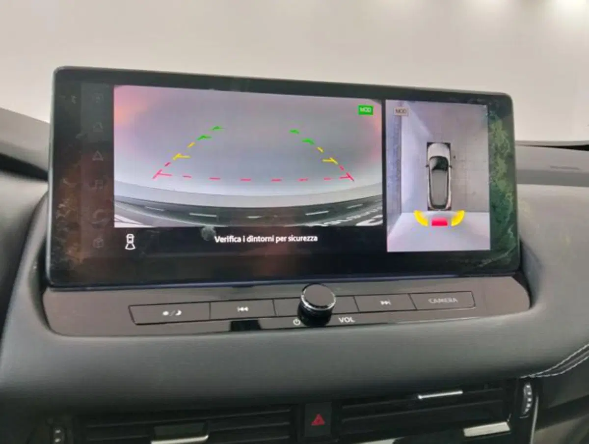 Nissan Qashqai usata a Como (16)