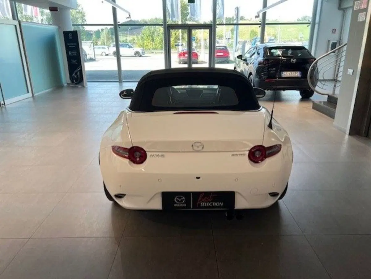 Mazda MX-5 nuova a Cuneo (5)