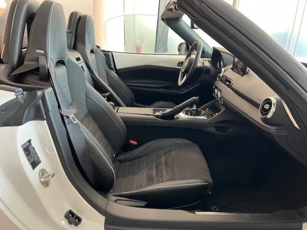 Mazda MX-5 nuova a Cuneo (8)