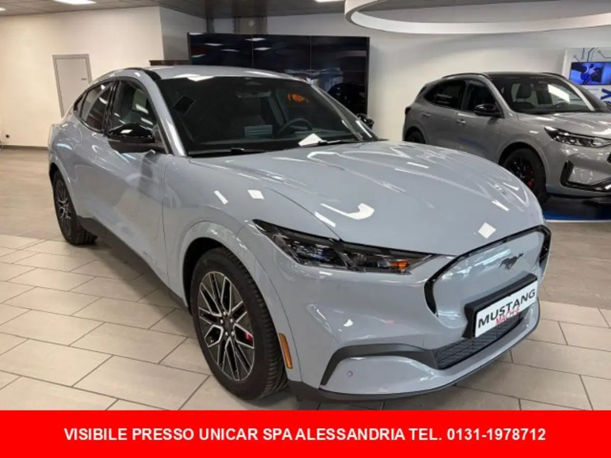 Ford Mustang Mach-E nuova a Cuneo (3)