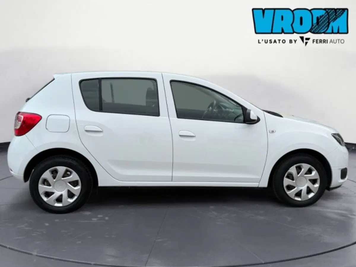 Dacia Sandero usata a Treviso (5)