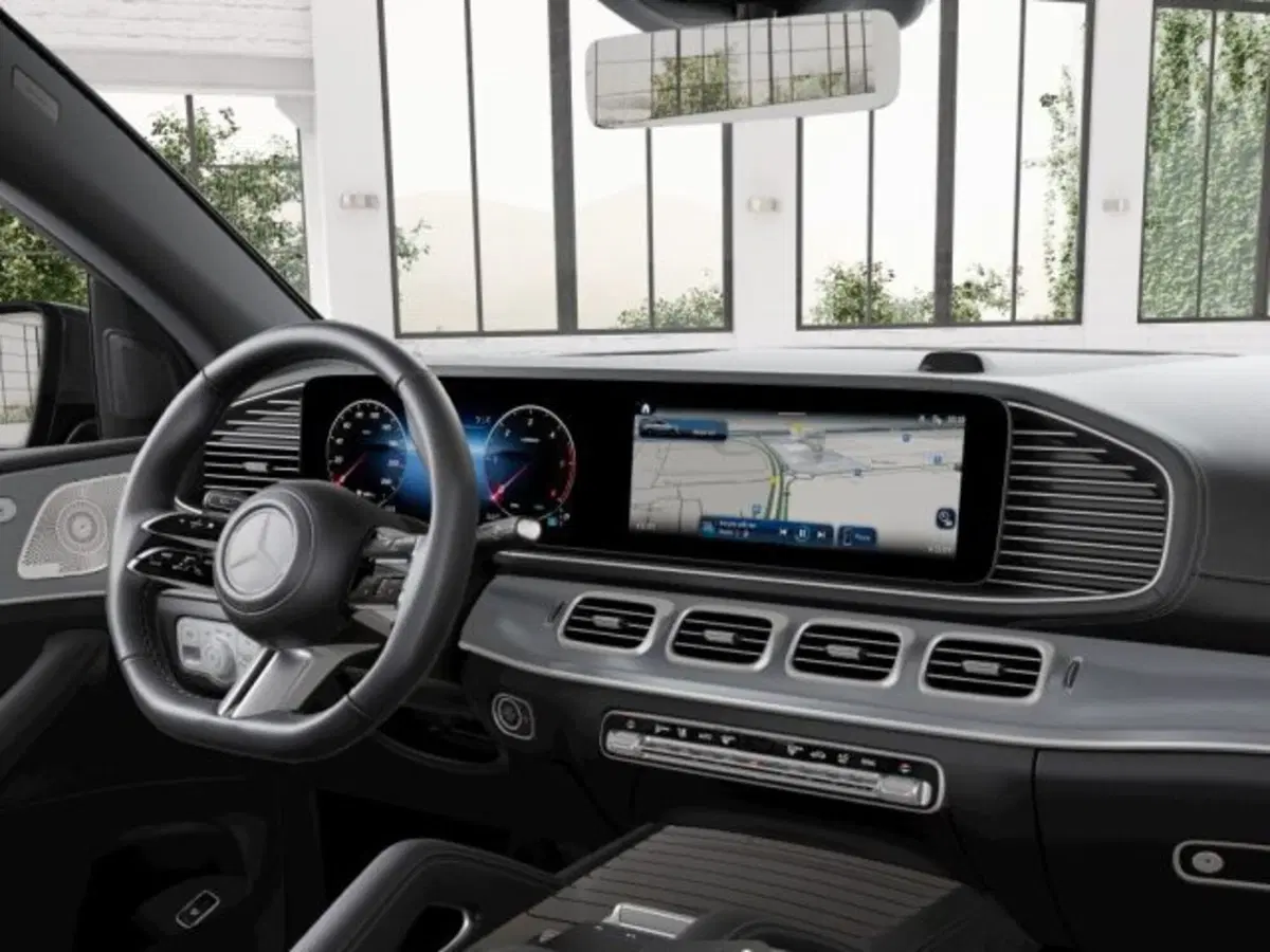 Mercedes-Benz GLE SUV nuova a Verona (7)