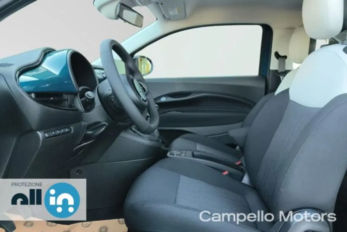 Fiat 500 nuova a Venezia (8)