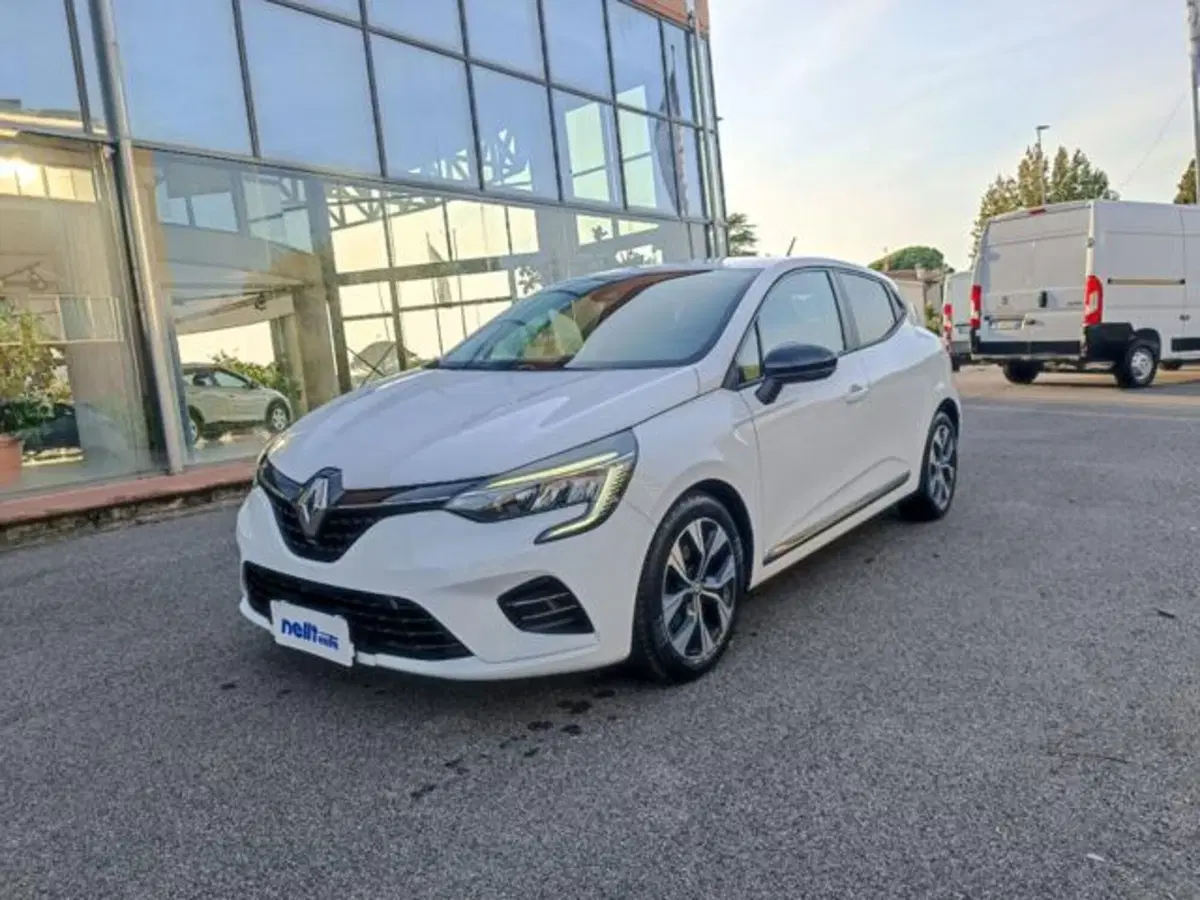 Renault Clio usata a Pisa (2)