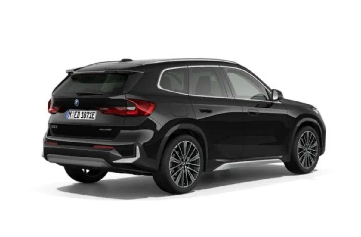 BMW iX1 nuova a Verona (2)